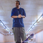 Camiseta-Future-Mycrocosmos-Azul-Marinho-Frente-Lifestyle