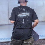 Camiseta-Future-Mycrocosmos-Preto-Costas-Lifestyle