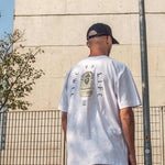 Camiseta-Future-Time-Vs-Life-Branca-Costas-Ambiente