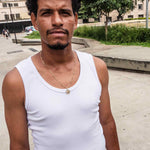 Regata-Future-Logo-Branca-Frente-Close-Modelo