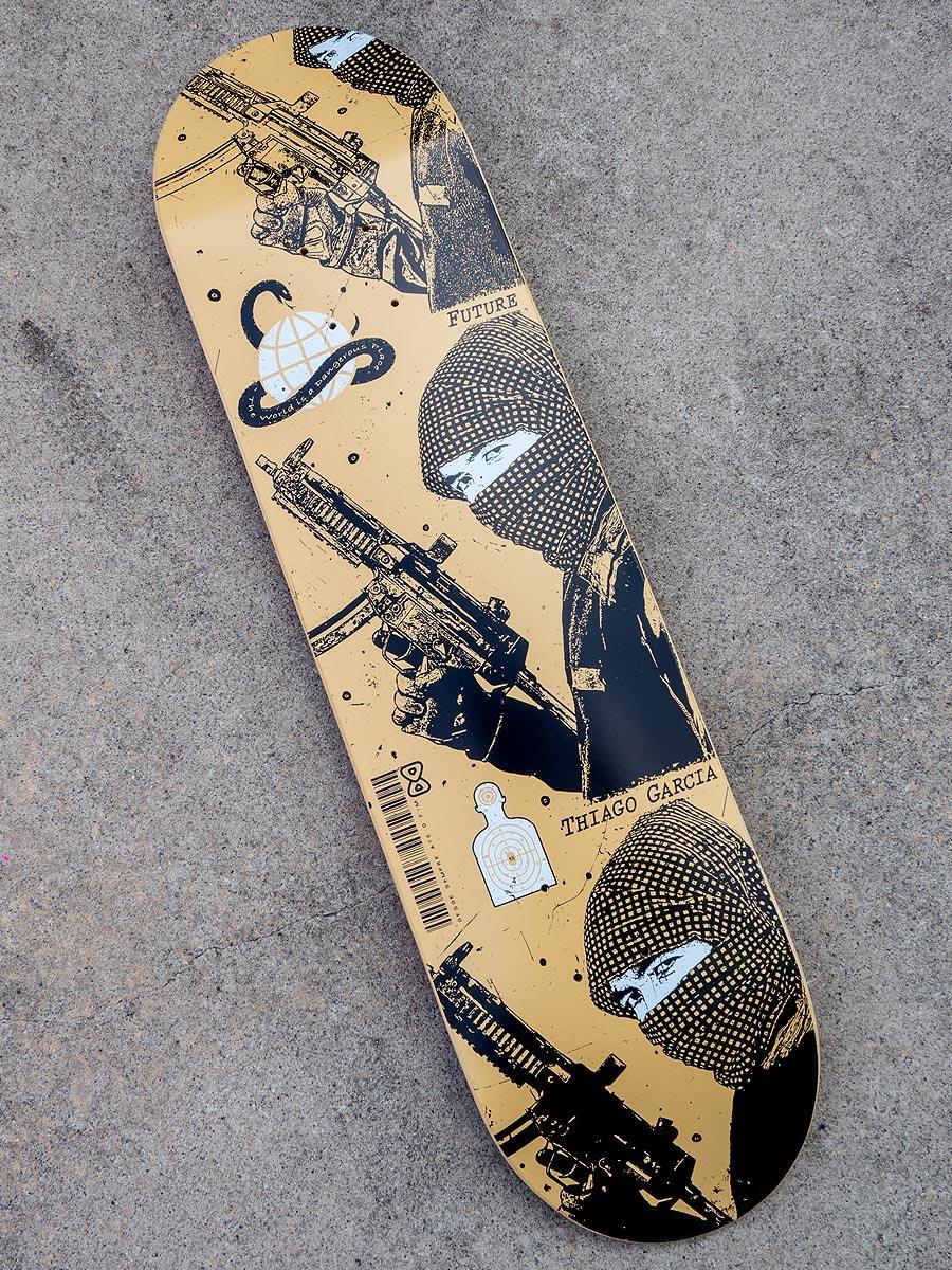Shape Maple Future Thiago Garcia Dangerous Place 8.1 Ambiente