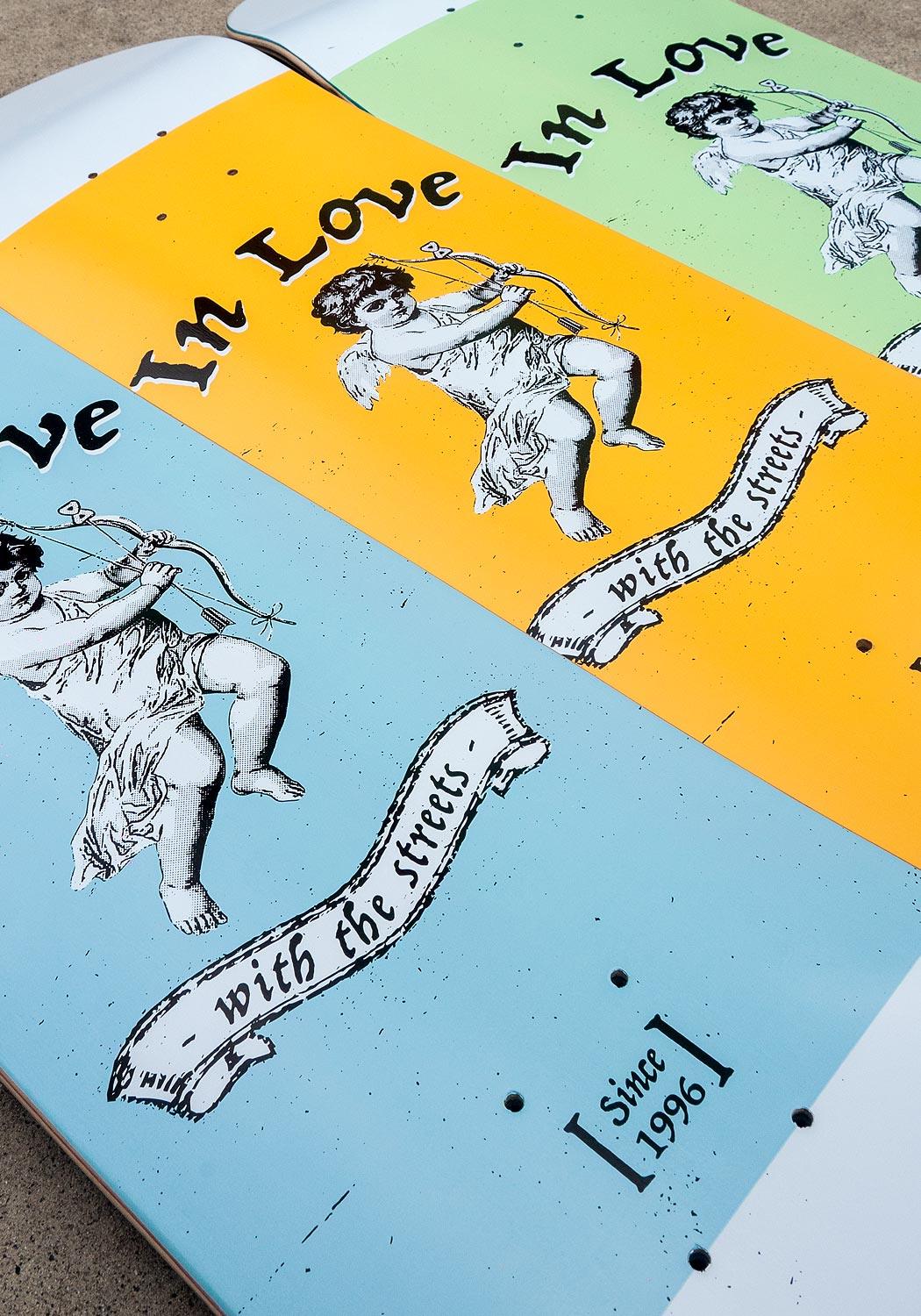 Shape Maple Future In Love Orange 8.0" - Future Skateboards