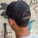Bone Snapback Future Fisheye Preto Traseira Ambiente
