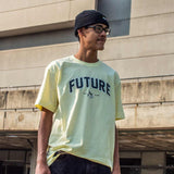 Camiseta Future Flag Amarela Frente Ambiente