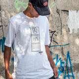 Camiseta Future Underground Branca Frente Ambiente