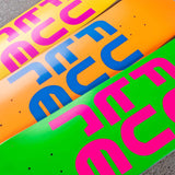 Serie Shapes Maple Future Logo Vertical Neon Close