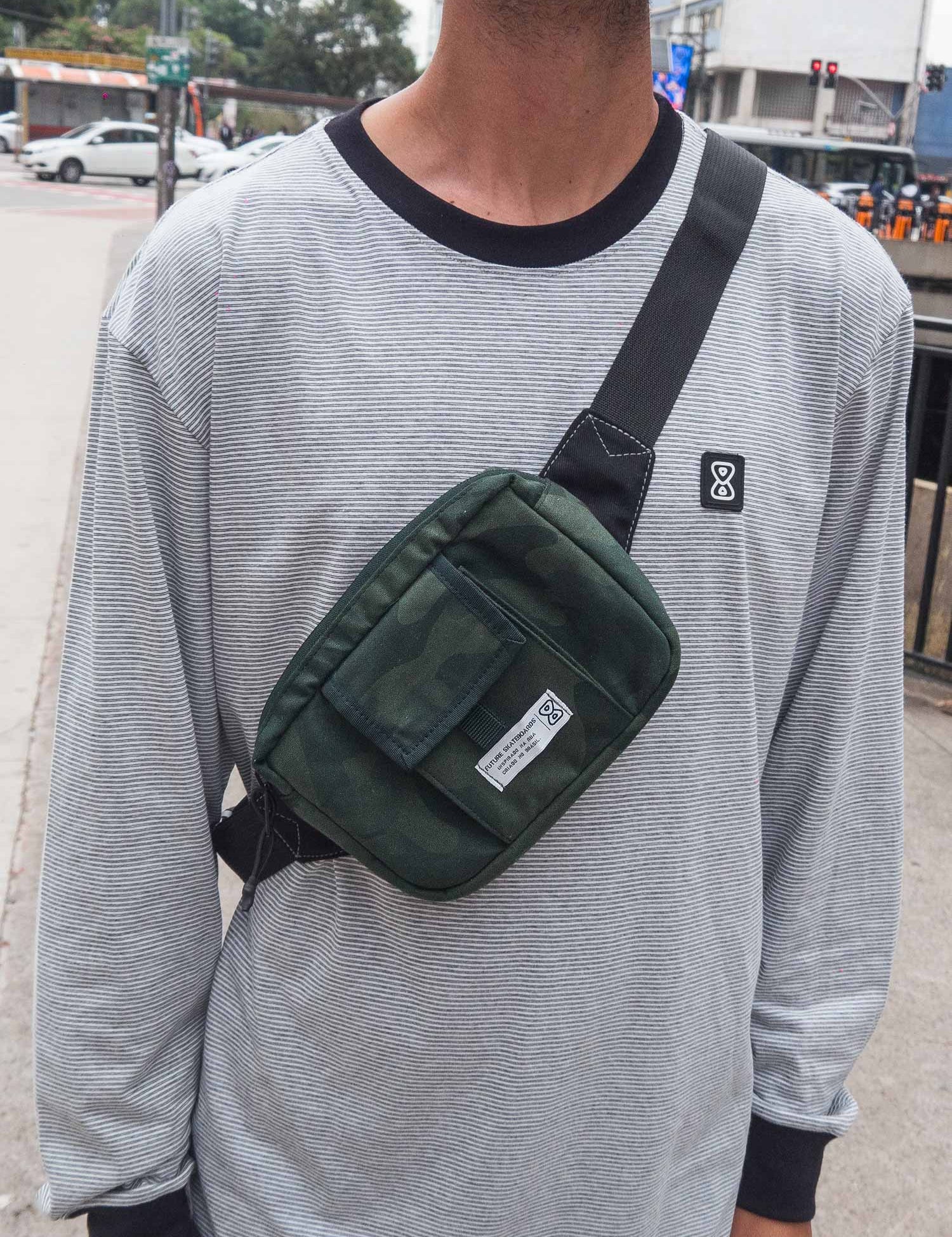 Shoulder-Bag-Future-Welcome-Modelo