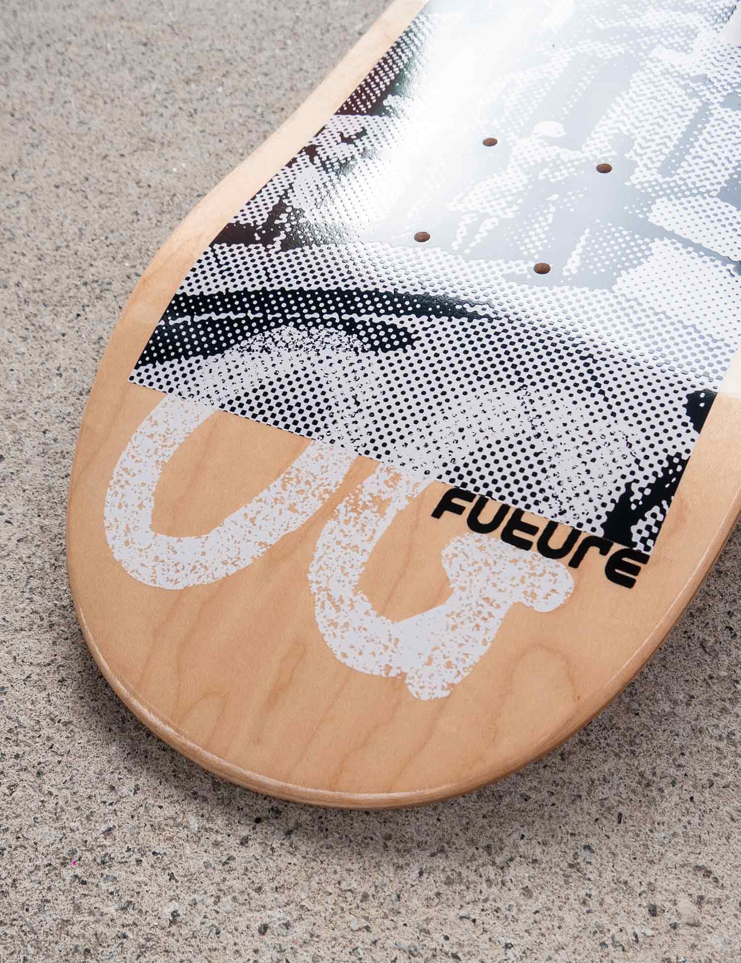 shape-maple-future-thiago-samurai-8.25-ambiente-close-tail