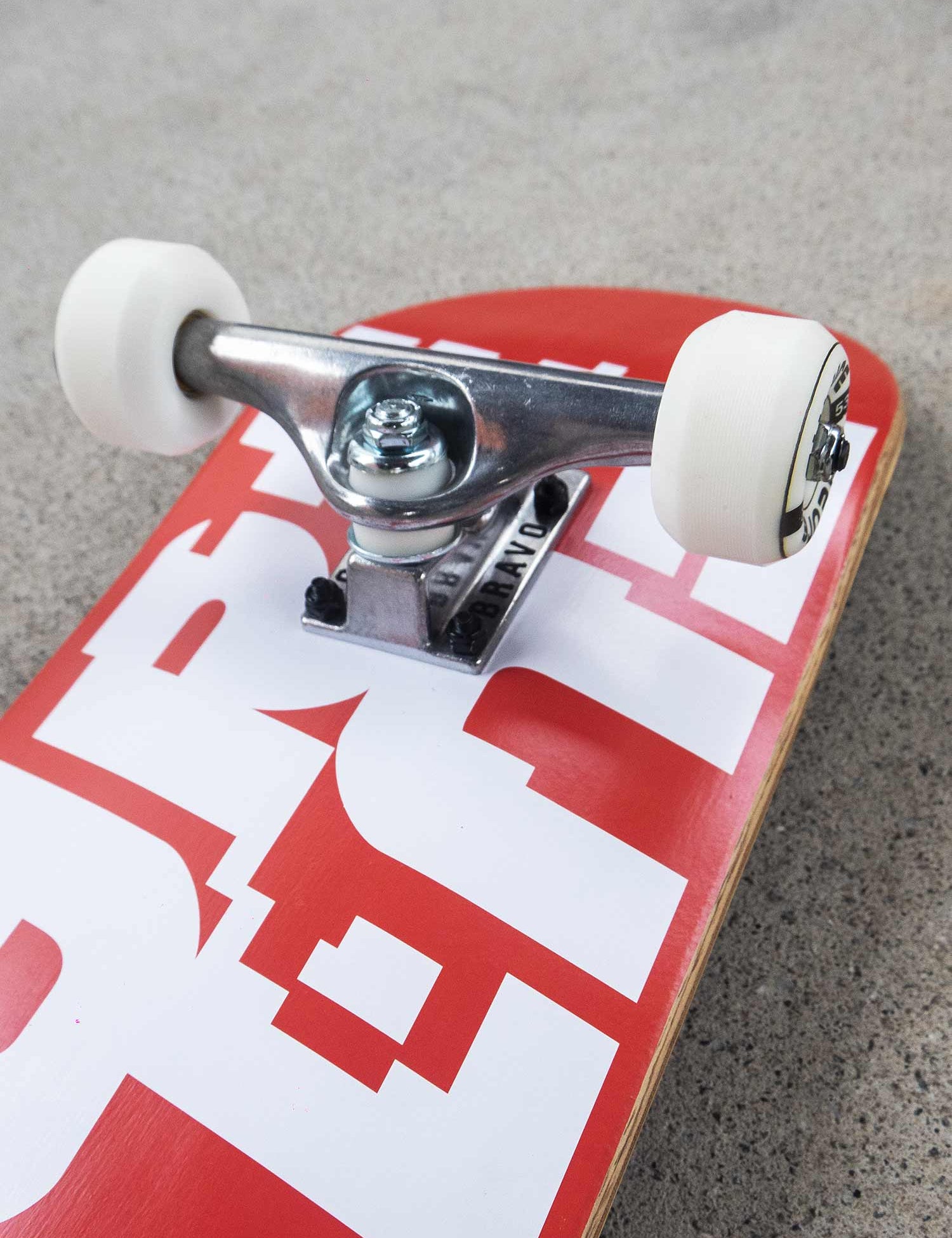 Skate Montado Future Básico Infinity Vermelho — Future Skateboards
